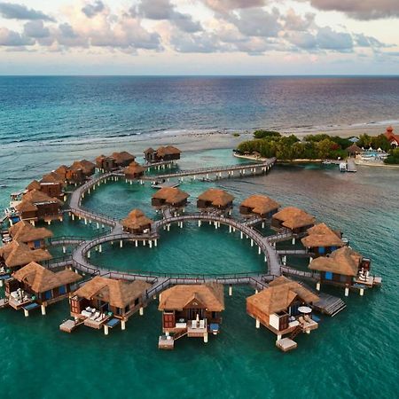 Sandals Royal Caribbean All Inclusive Resort & Private Island - Couples Only Montego Bay Eksteriør billede